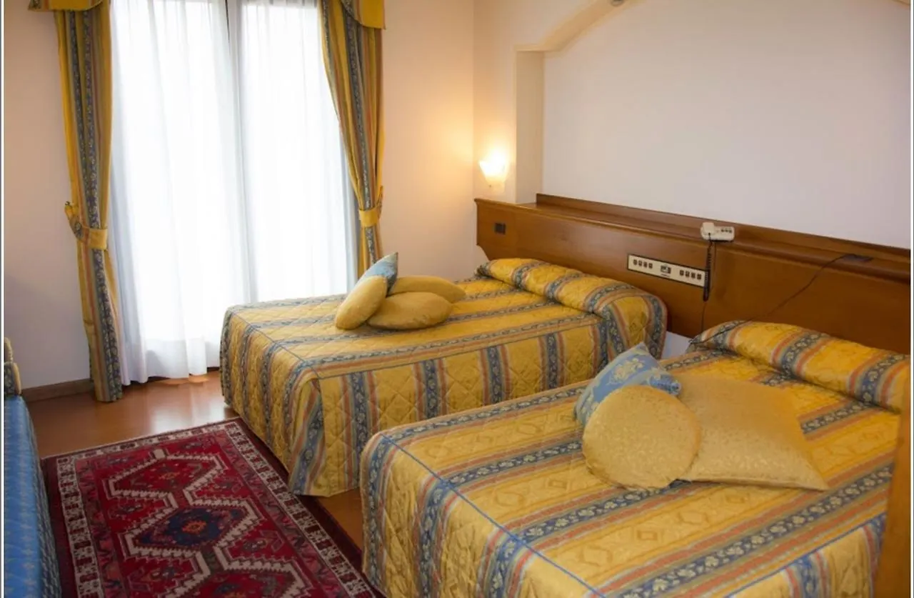 Hotel Piroga Padova Selvazzano Dentro