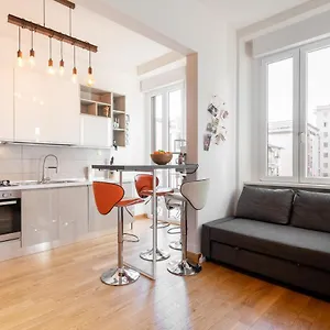 Doni Quiet And Comfortable With Balcony Appartamento Firenze